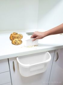 Závěsný odpadkový koš na dvířka ZBYTKOVNÍK Vaše Dedra, s.r.o.